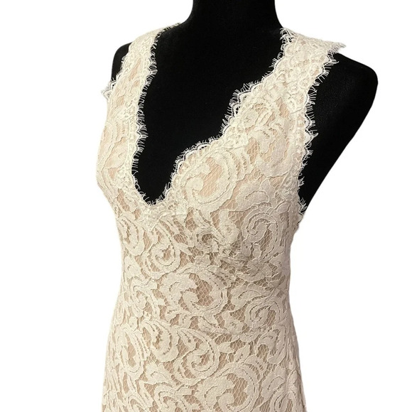 Anthropologie BHLDN Tadashi Shoji Lace Wedding Gown Cream White size 8 - Picture 5 of 13